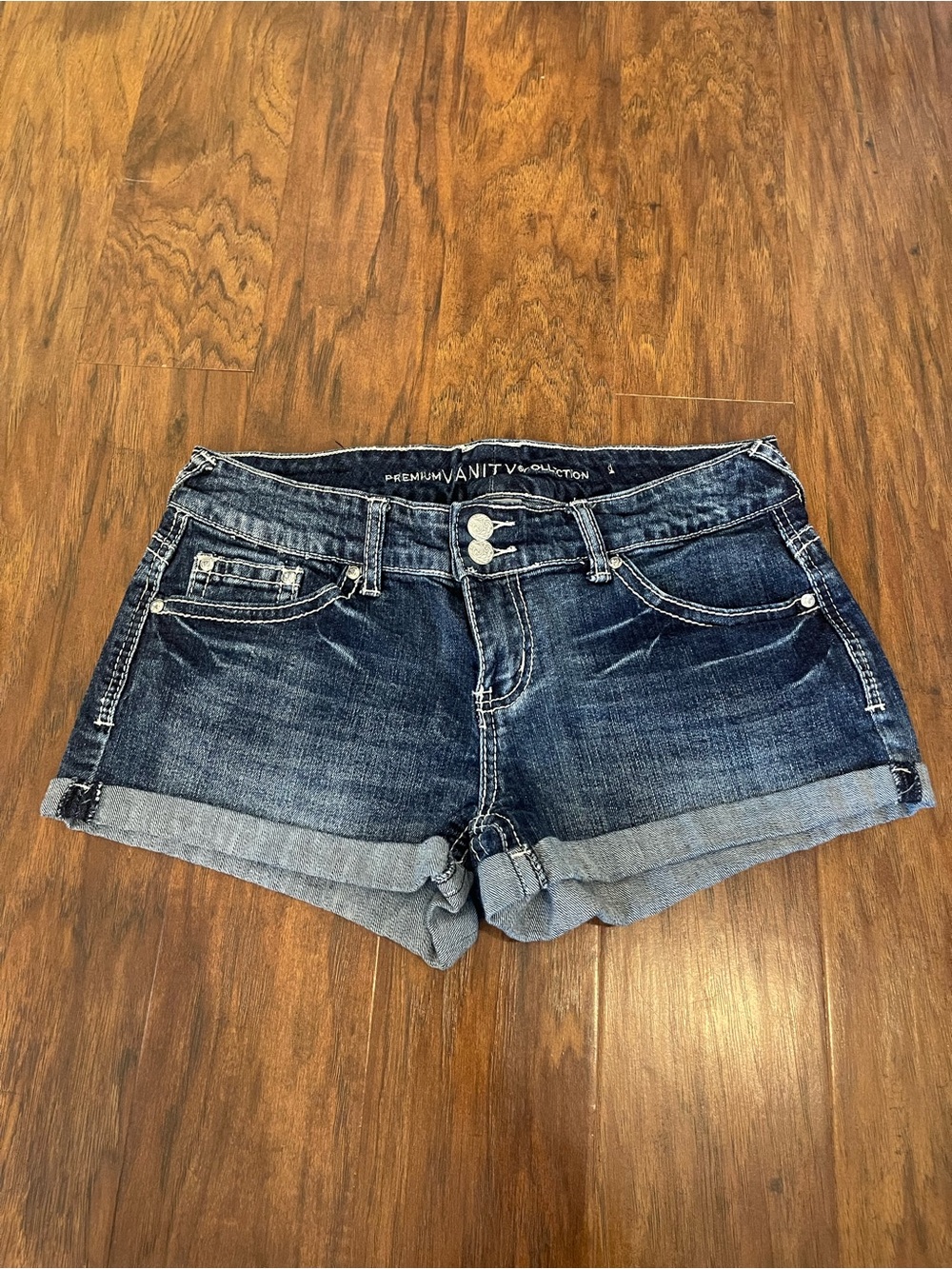 Premium Vanity Collection Dark Wash Denim Shorts Rolled Cuff Summer - Size 29